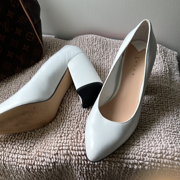 Leather heels - Picture 3 of 3